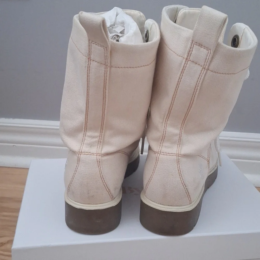 Timberland laced up boot - Picture 4 of 5